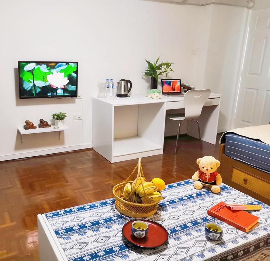26 Condo With Pool Opposite The Train Station, Near Old City And Nimman Chiang Mai Buitenkant foto
